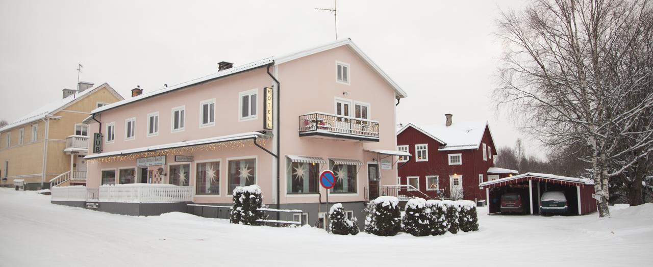 Dala-Jaerna Hotell Och Vandrarhem Buitenkant foto